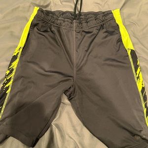 Nike men’s sports short